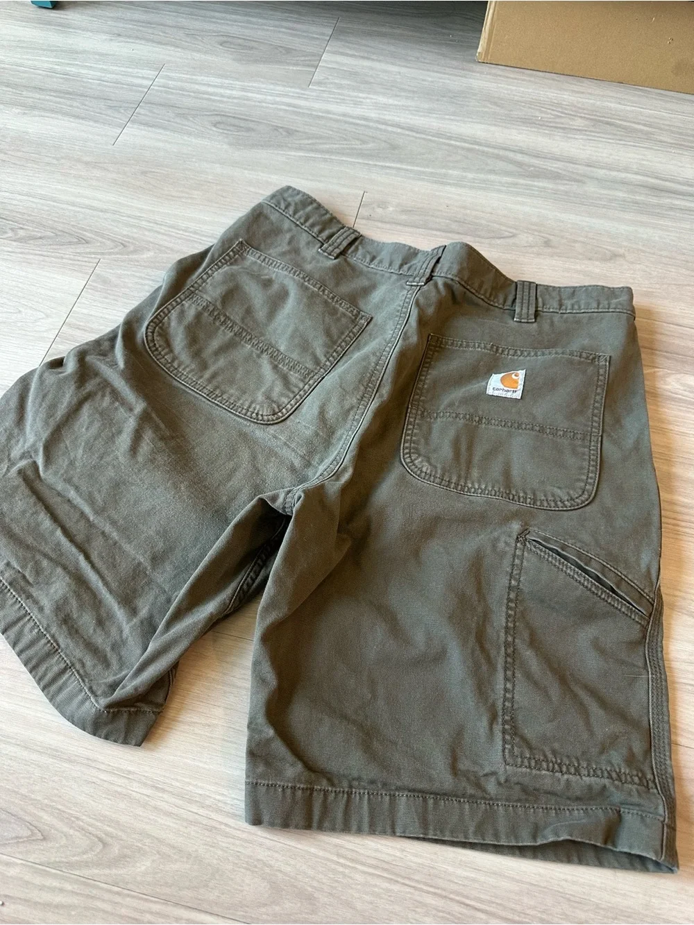 Carhartt Men's Relaxed Fit Canvas Utility/Carpenter Shorts Olive Green Size 36